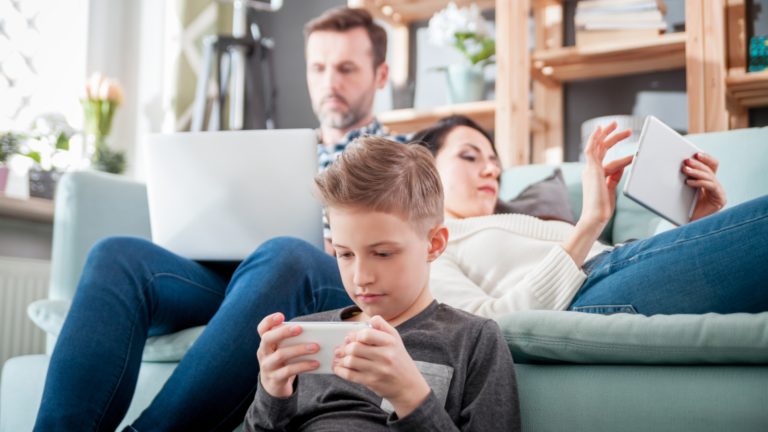Une semaine pour apprendre à s’occuper sans écran