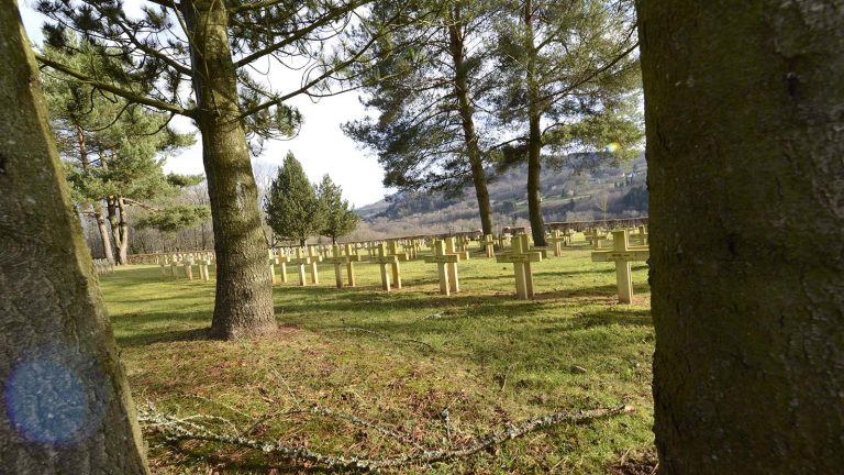 11 novembre et les monuments commémoratifs vosgiens
