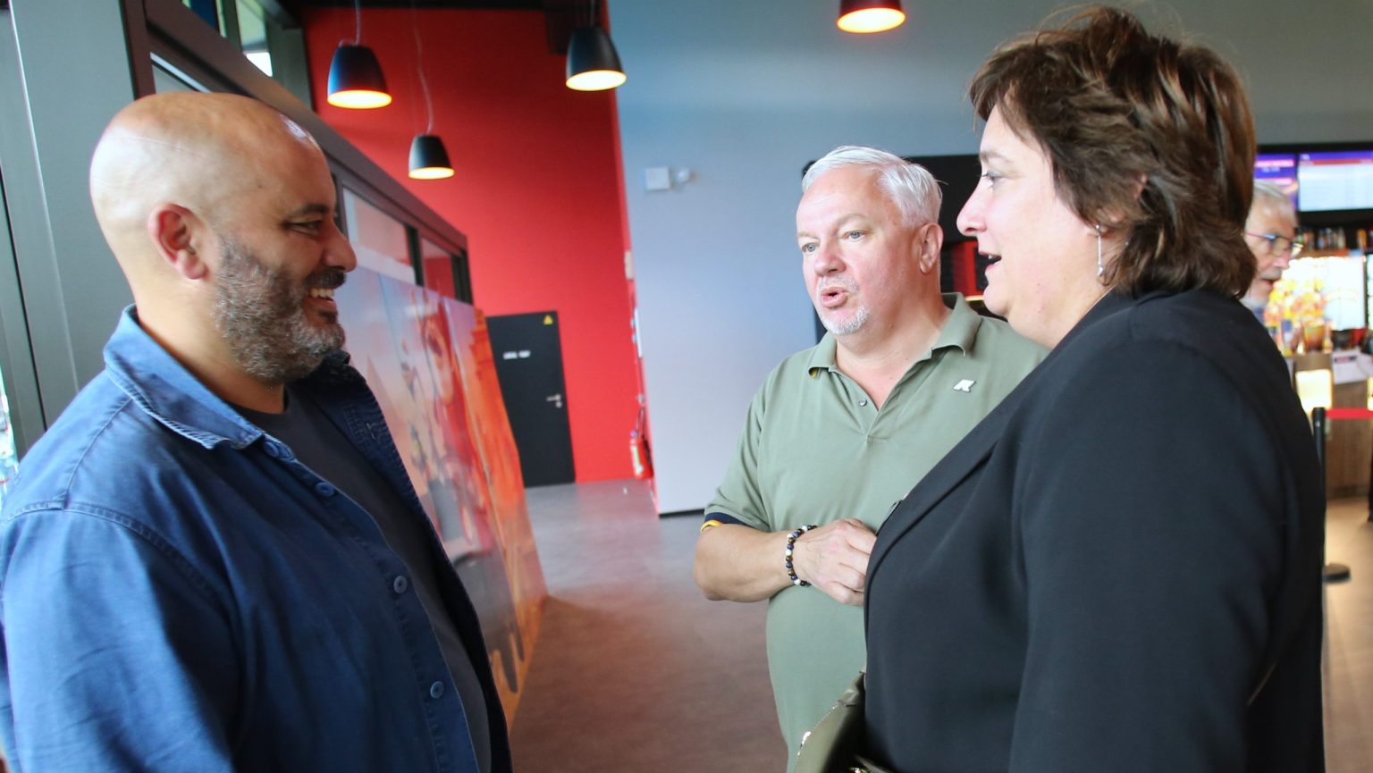 Opération ciné cool : en avant-première, Jérôme Commandeur revient avec sa nouvelle comédie "T'as pas changé à Nova Saint-Dié-des-Vosges / Photo Vosges Matin Victor Salvador